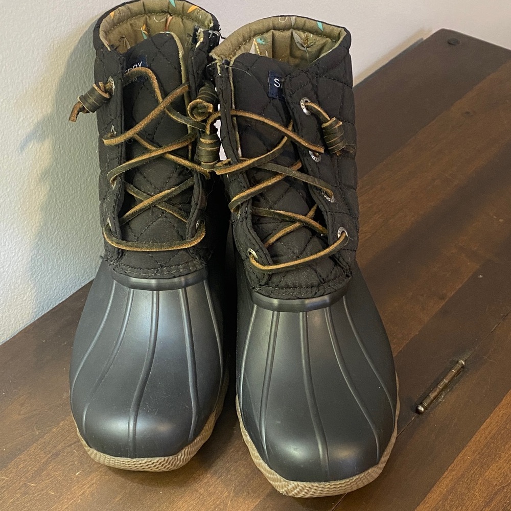 Sperry Black Quilted Boots